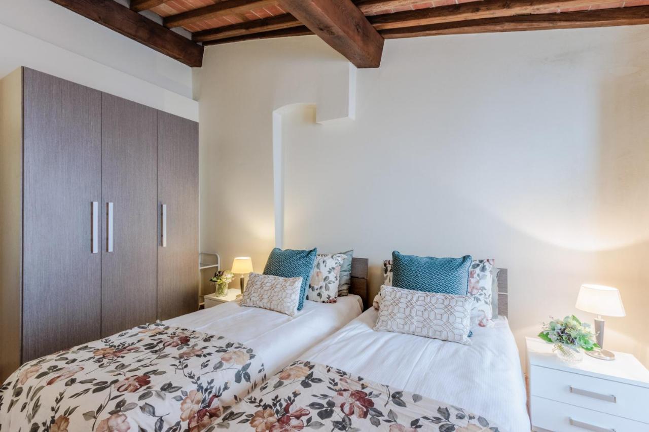 Helene Smart Flat With Elevator Inside Lucca Apartment Exterior photo